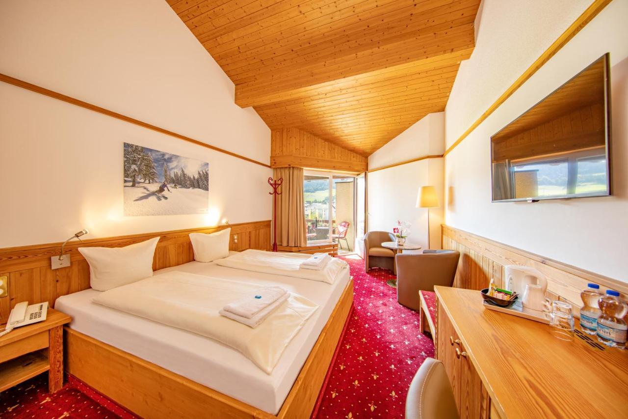 T3 Alpenhotel ฟลิมส์ ภายนอก รูปภาพ
