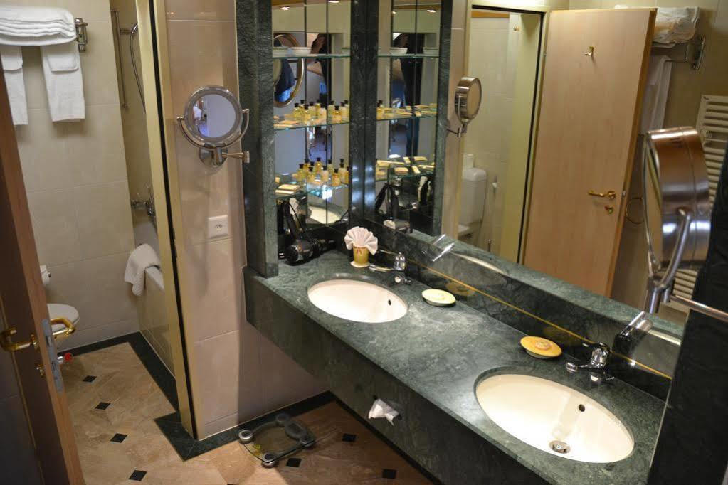 T3 Alpenhotel ฟลิมส์ ภายนอก รูปภาพ