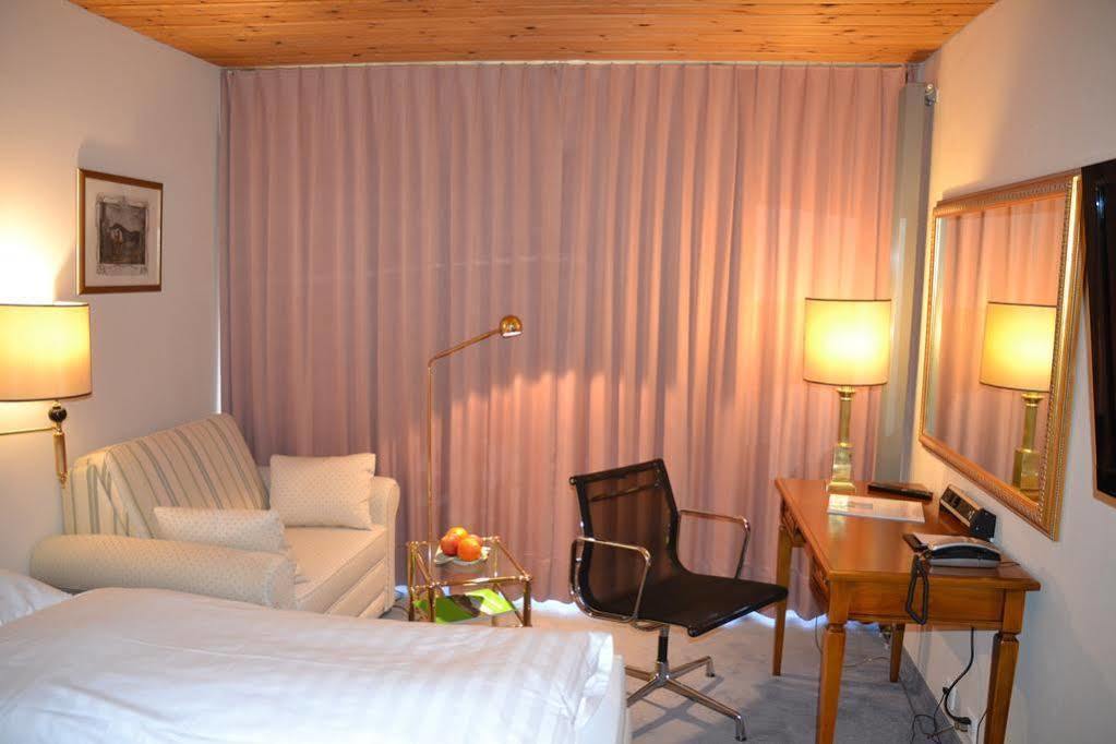 T3 Alpenhotel ฟลิมส์ ภายนอก รูปภาพ
